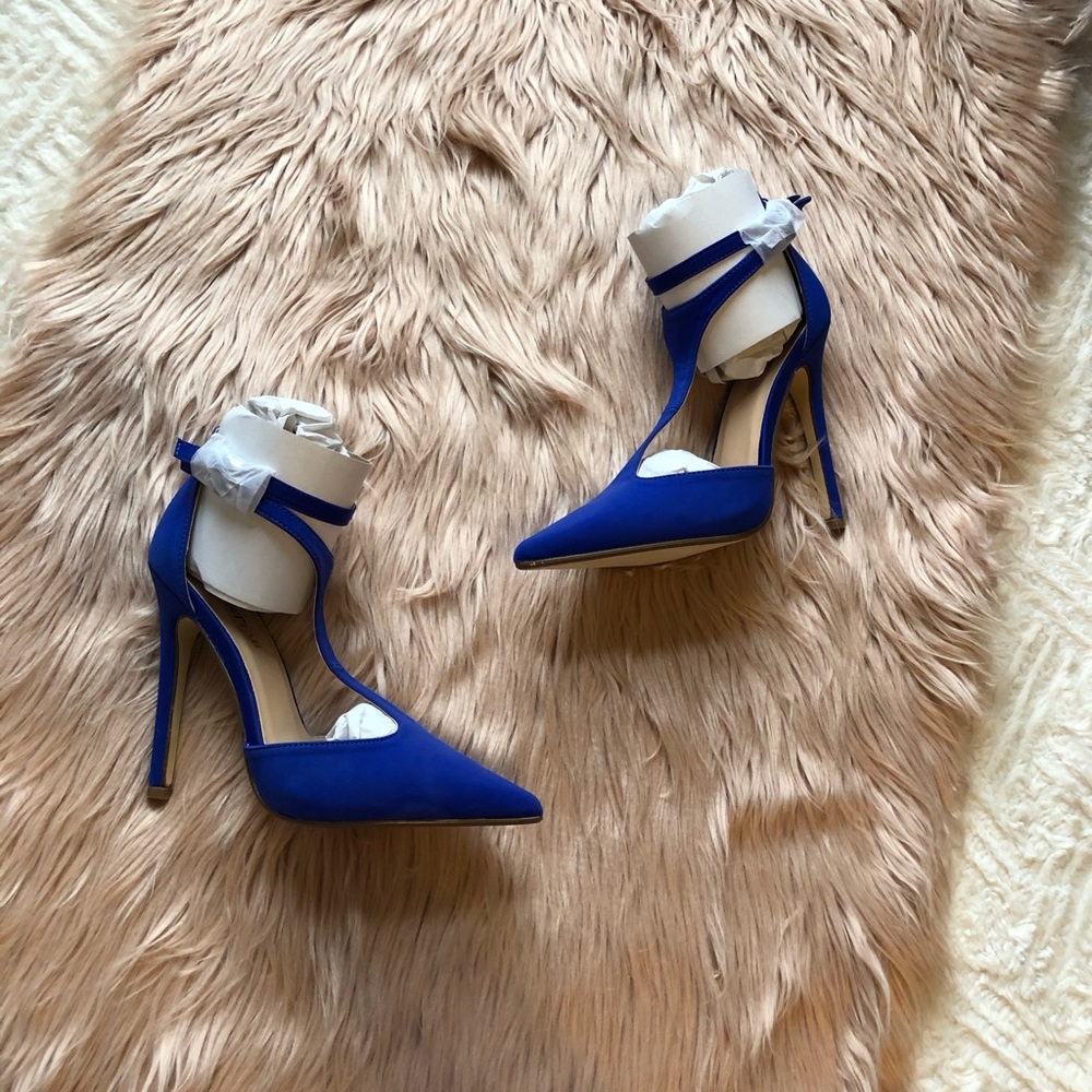 Brand New⭐️JustFab Royal Blue Heels